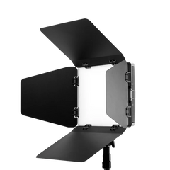 Aputure amaran Pano 120c Barn Doors