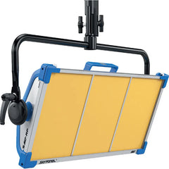 Arri SkyPanel S60-RP 5,600 K MAN blue/silver Bare Ends - L0.0007074