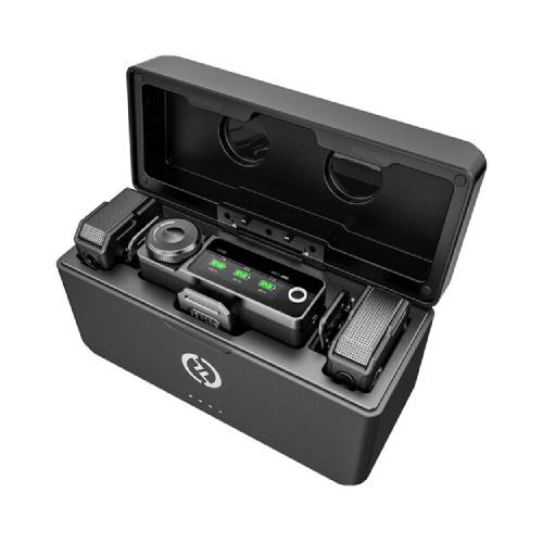 Hollyland LARK MAX Duo 2-Person Wireless Microphone System