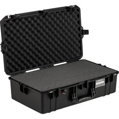 Pelican 1605 Protector Air Case with Foam Insert (Black)