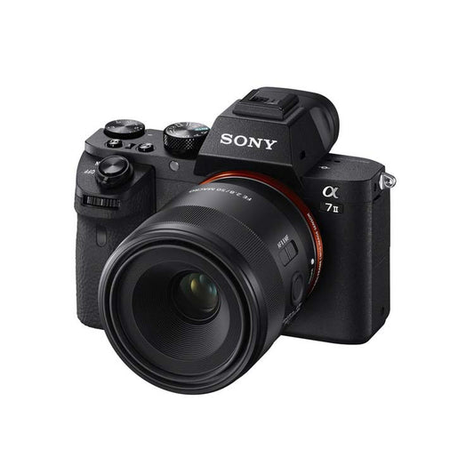 Sony FE 50mm f/2.8 Macro Lens